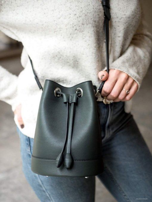 sac seau en cuir vert